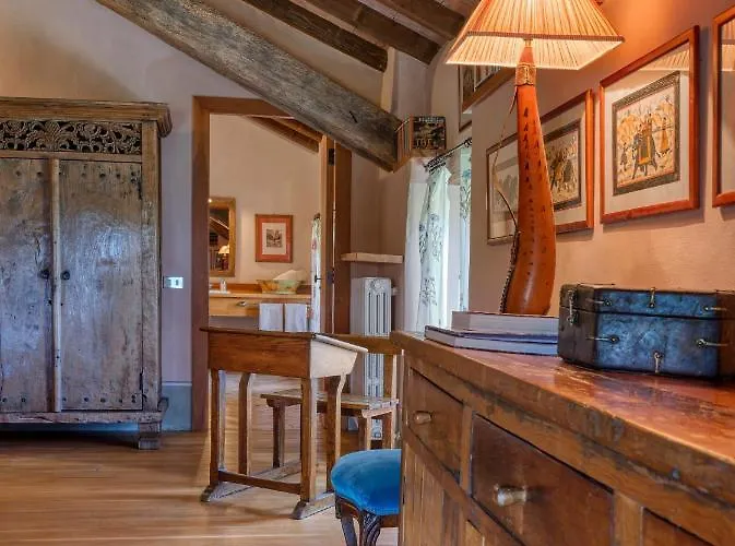 فندق مبيت وإفطار Il Castello Di 4*