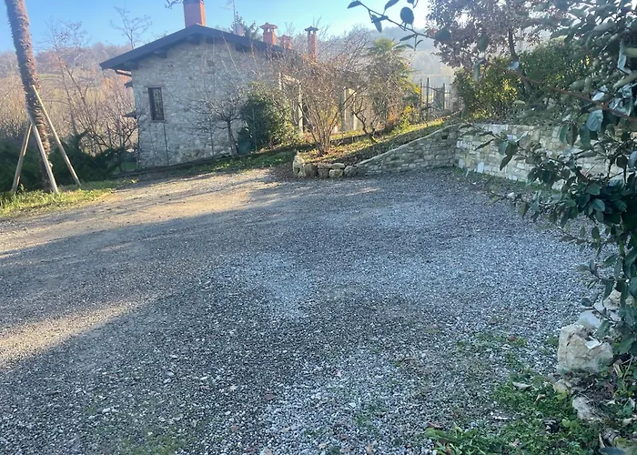 Il Castello Di فندق مبيت وإفطار