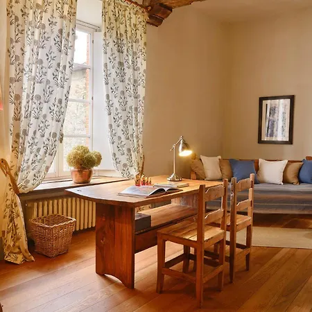 Il Castello Di Bed & Breakfast Tassara