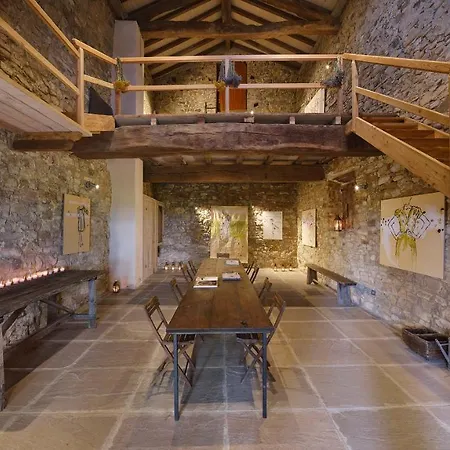 Il Castello Di Bed & Breakfast Tassara