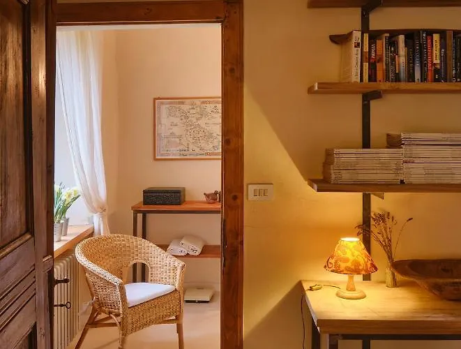 לינה וארוחת בוקר Il Castello Di Tassara